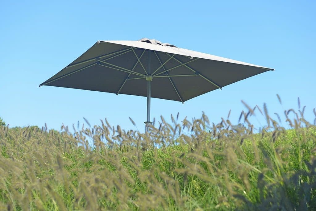 borekhoustonparasol1min