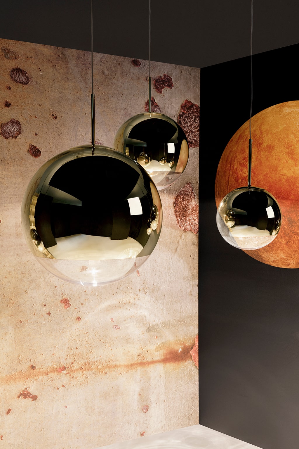 MIRROR BALL - TOM DIXON