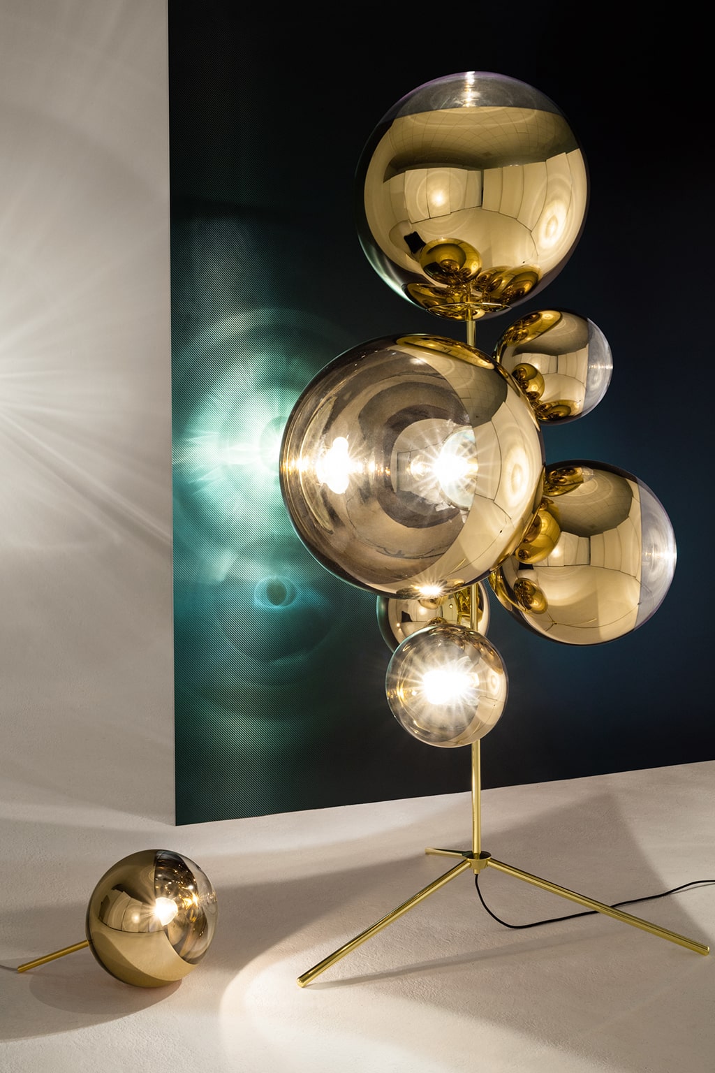 MIRROR BALL STAND CHANDELIER - TOM DIXON