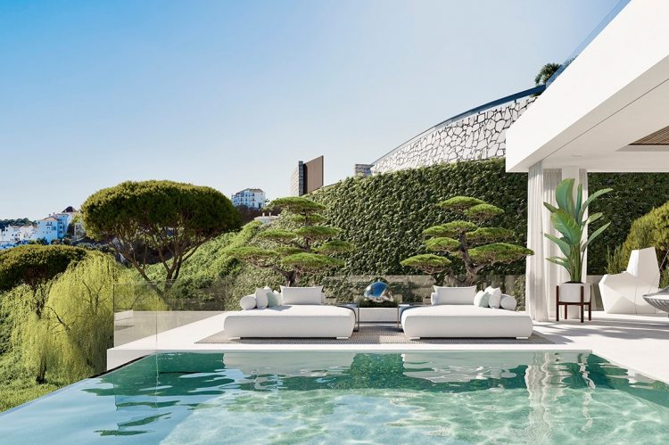 The sumptuous sun beds in front of the Family TV room terrace.