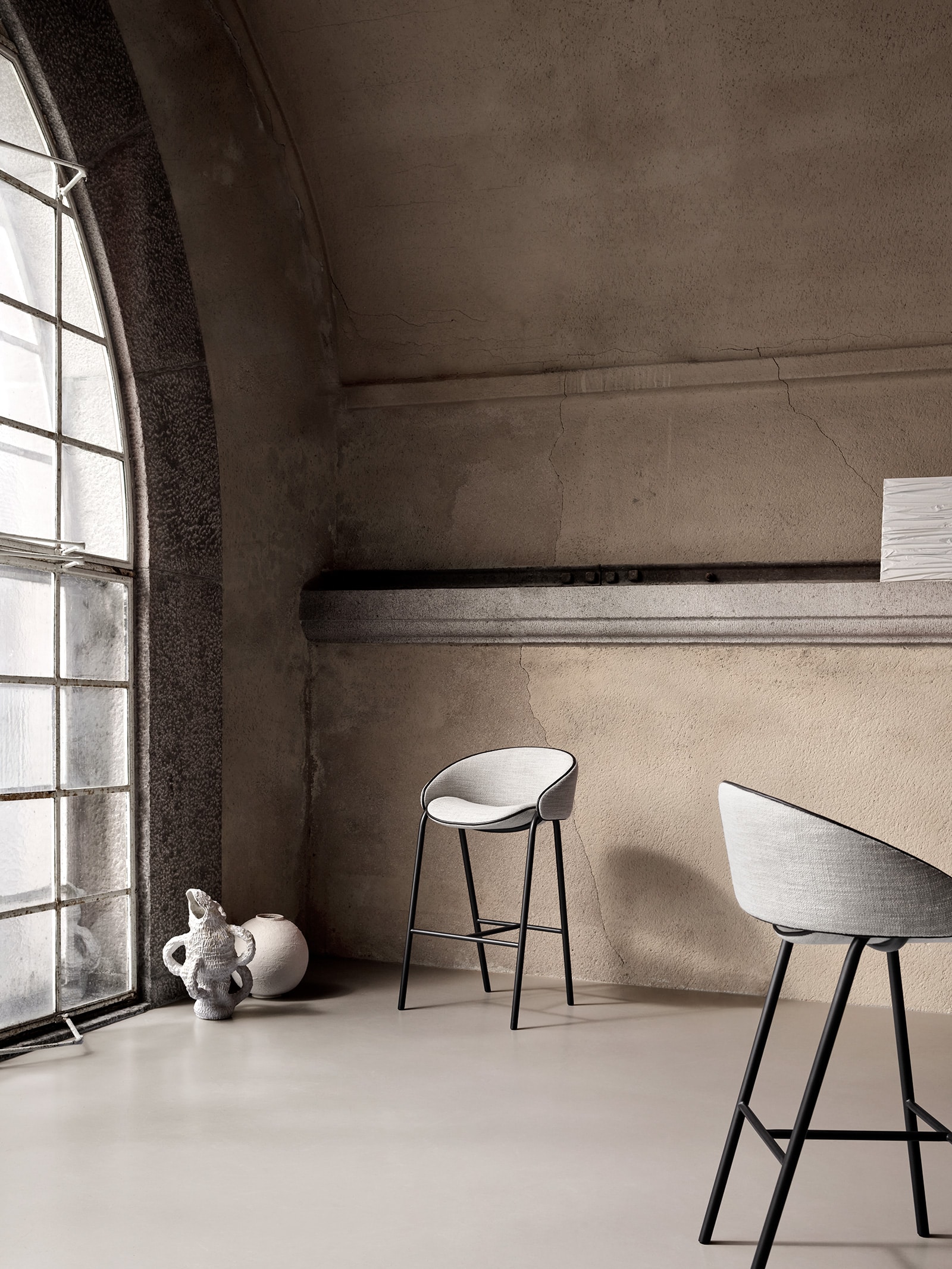 Folium bar Stool